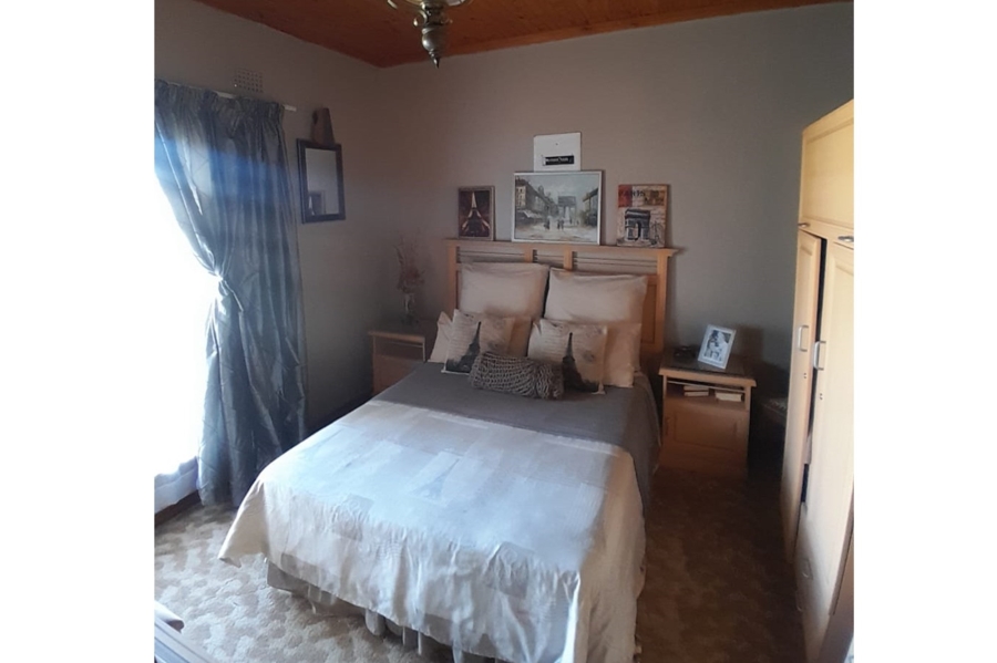 4 Bedroom Property for Sale in Deneysville Free State